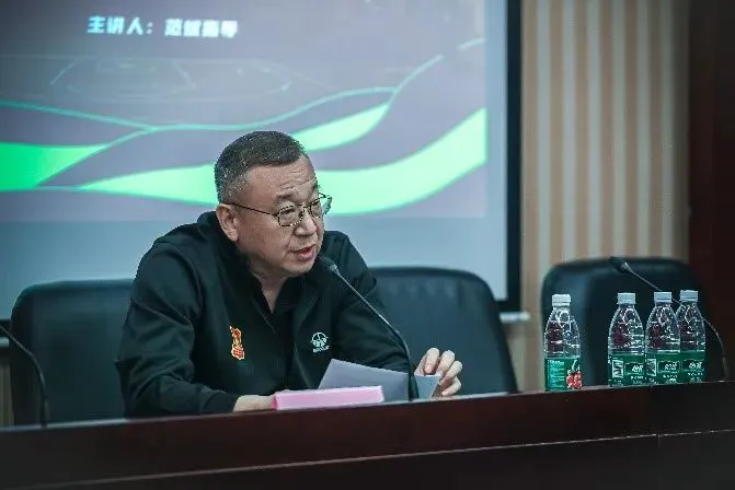 篮球训练一周计划表图片大全_2